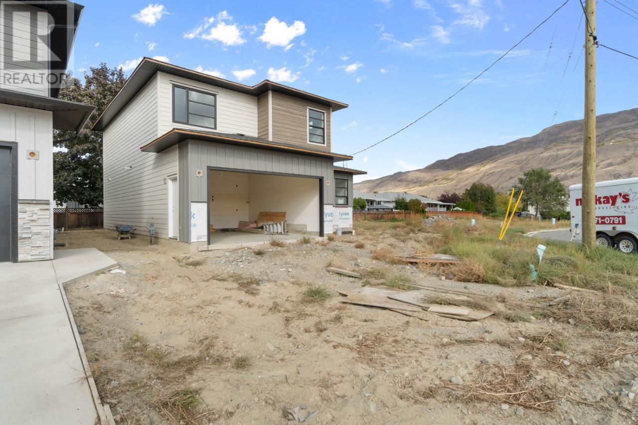 Property at 2620 ELSTON Drive image 2