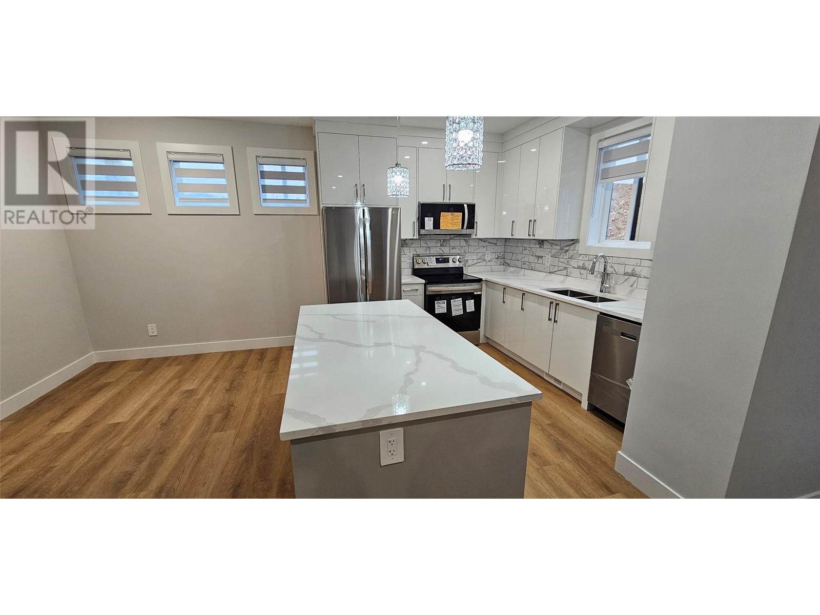 Property at 125 Calgary Avenue Unit# 105 image 5