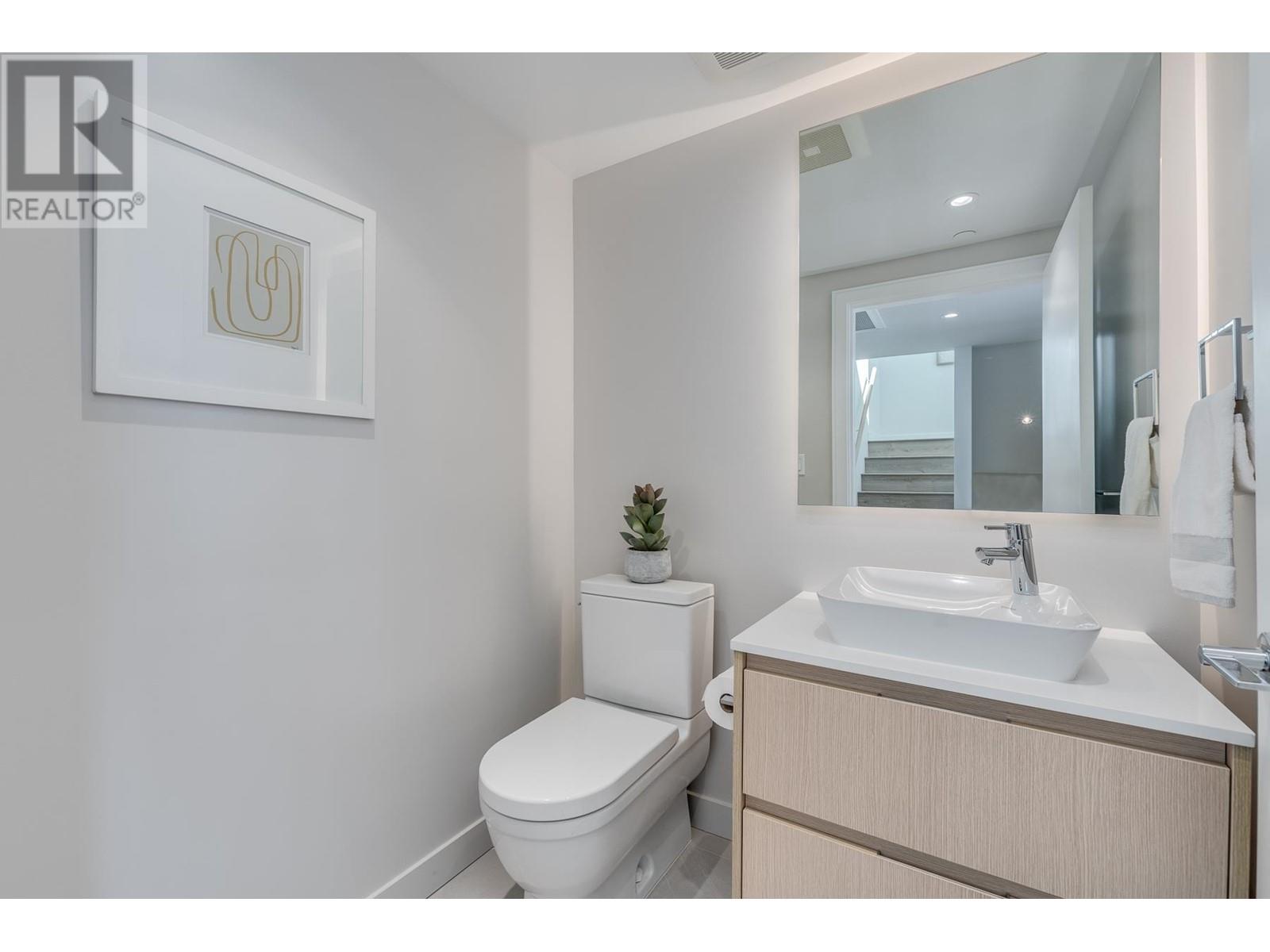 612 1500 Fern Street, North Vancouver, British Columbia  V7J 1H6 - Photo 11 - R2944698