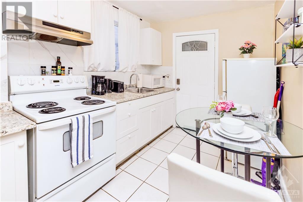 4 - 456 Bronson Avenue, Ottawa, Ontario  K1R 6J6 - Photo 3 - X10426505