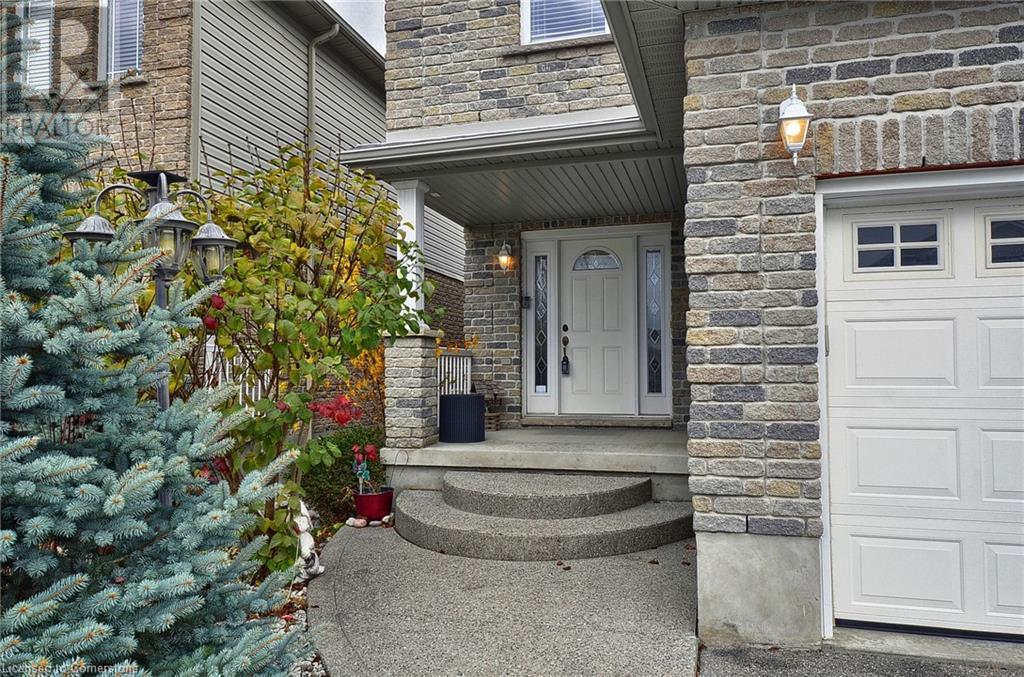 8 Lockwood Street, Cambridge, Ontario  N1P 0A5 - Photo 3 - 40677418