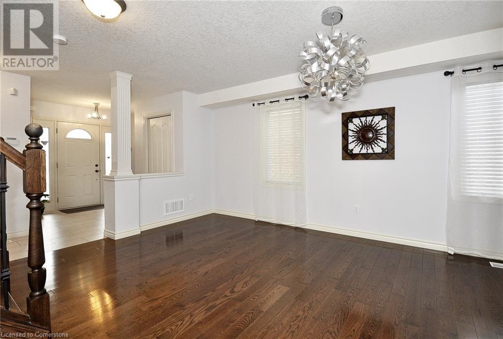 8 Lockwood Street, Cambridge, Ontario  N1P 0A5 - Photo 9 - 40677418