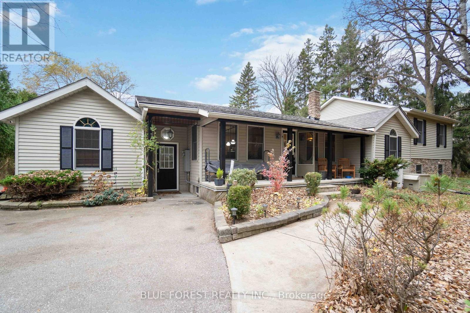 Property at 4396 WELLINGTON ROAD 32 image 4