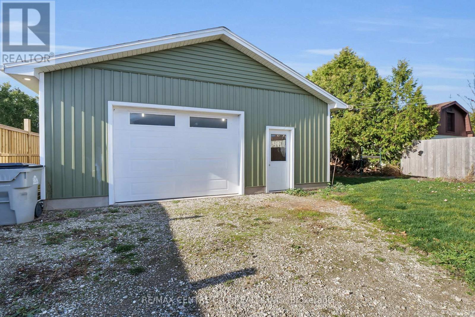 27749 Kerwood Road, Adelaide Metcalfe, Ontario  N0M 2B0 - Photo 31 - X10426049