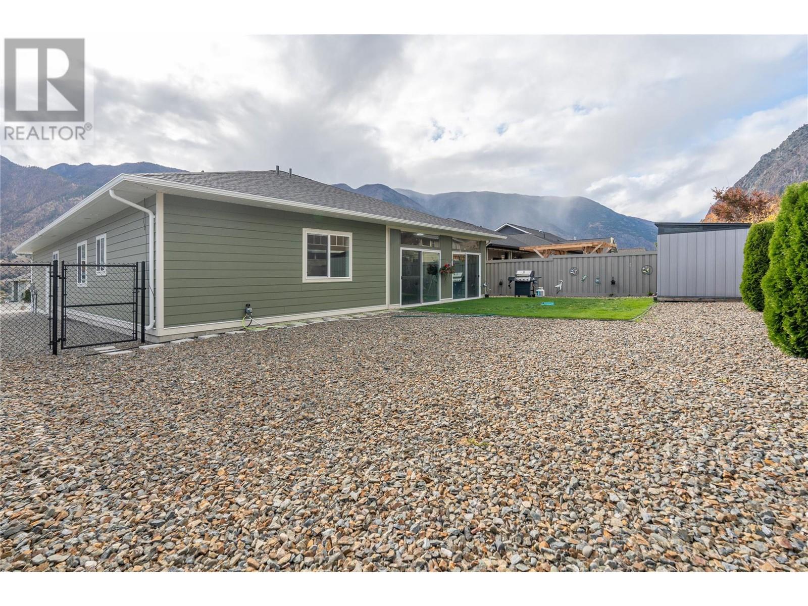 324 K View Crescent, Keremeos, British Columbia  V0X 1N0 - Photo 34 - 10328658