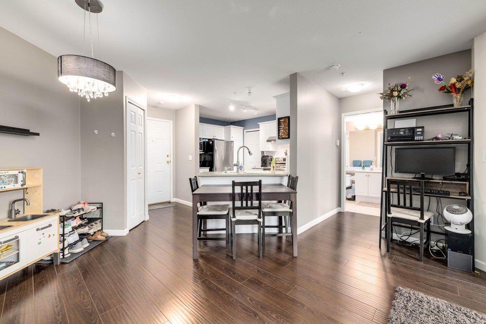 412 12125 75a Avenue, Surrey, British Columbia  V3W 1B9 - Photo 8 - R2937182