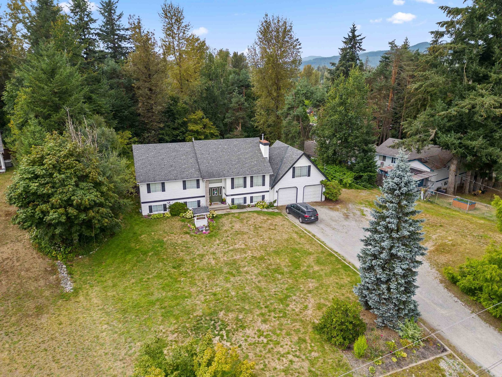 Property at 8569 BANNISTER DRIVE image 5