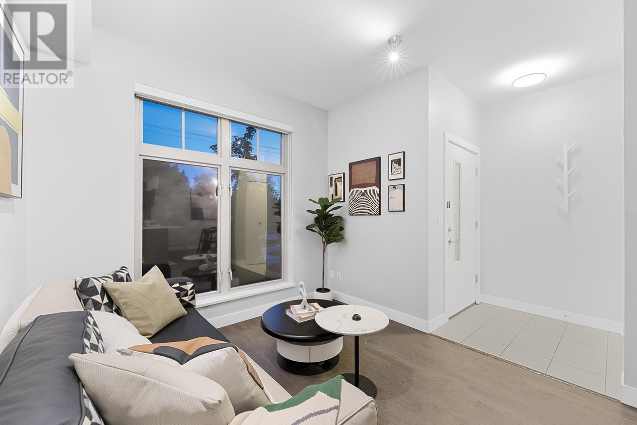 Listing Picture 7 of 23 : 4 10119 RIVER DRIVE, Richmond / 烈治文 - 魯藝地產 Yvonne Lu Group - MLS Medallion Club Member