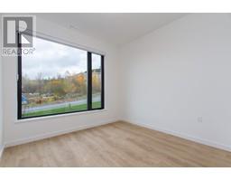 9 40809 THE CRESCENT