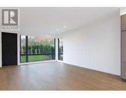 9 40809 THE CRESCENT
