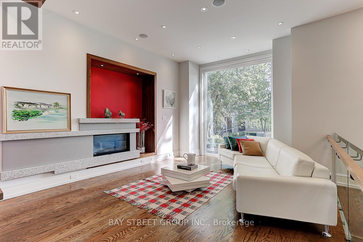 Property at 22 CARMICHAEL AVENUE image 5