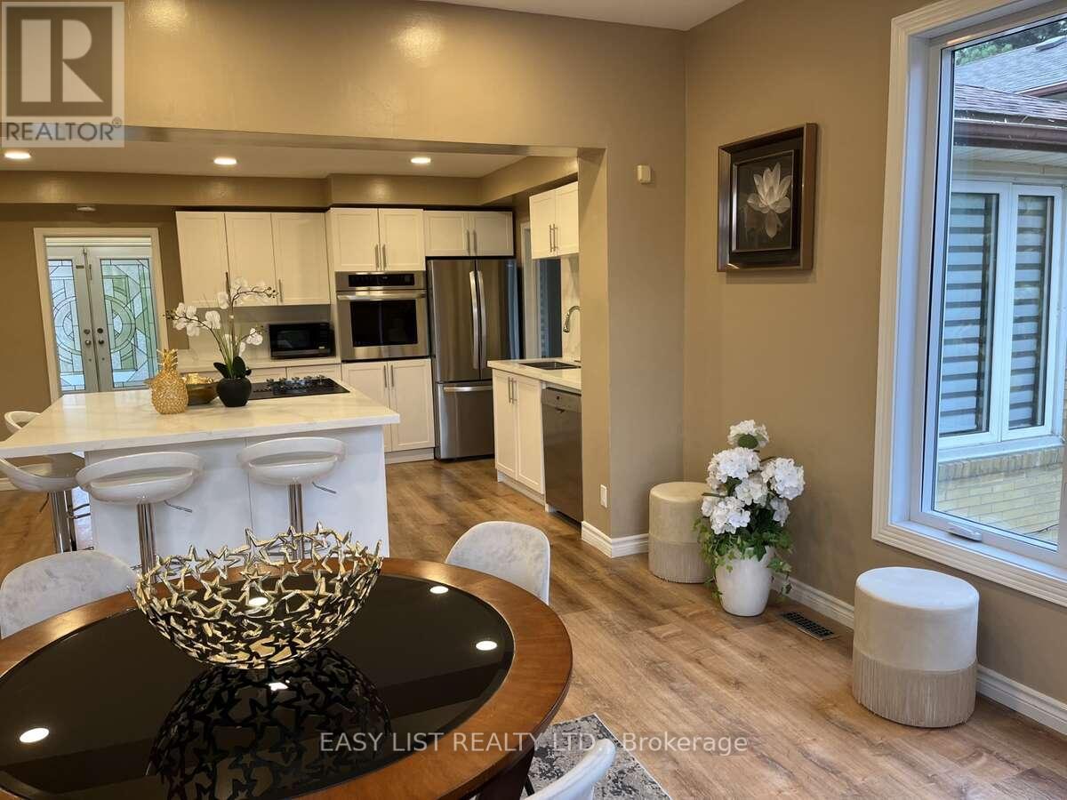 5 Stonedene Boulevard, Toronto, Ontario  M2R 3C6 - Photo 12 - C10426382