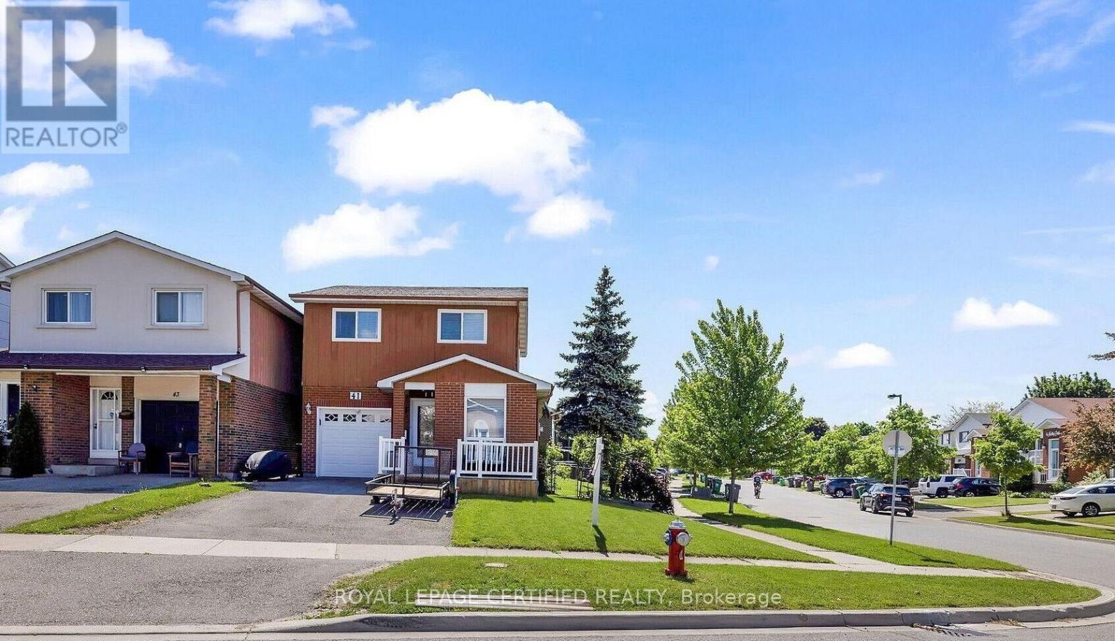 41 Winterfold Drive, Brampton, Ontario  L6V 3S8 - Photo 2 - W10426474