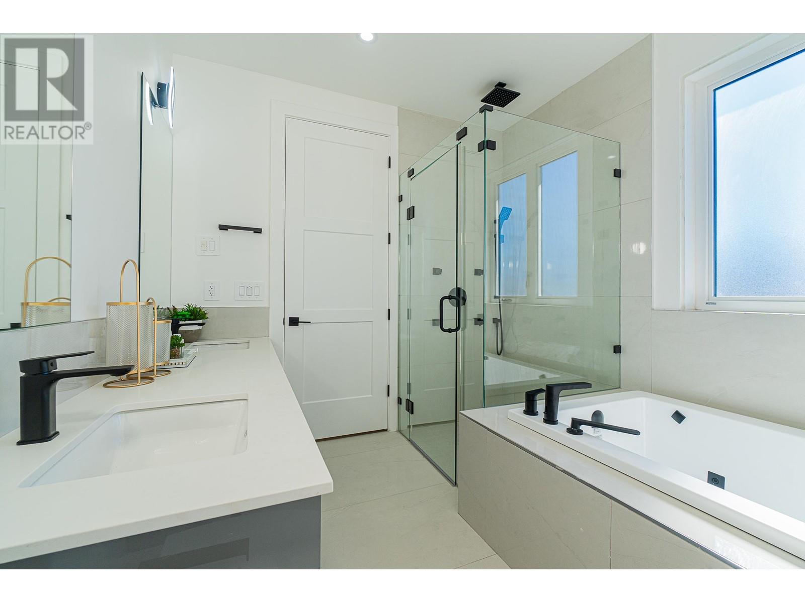 4152 Pender Street, Burnaby, British Columbia  V5C 2M2 - Photo 24 - R2919010
