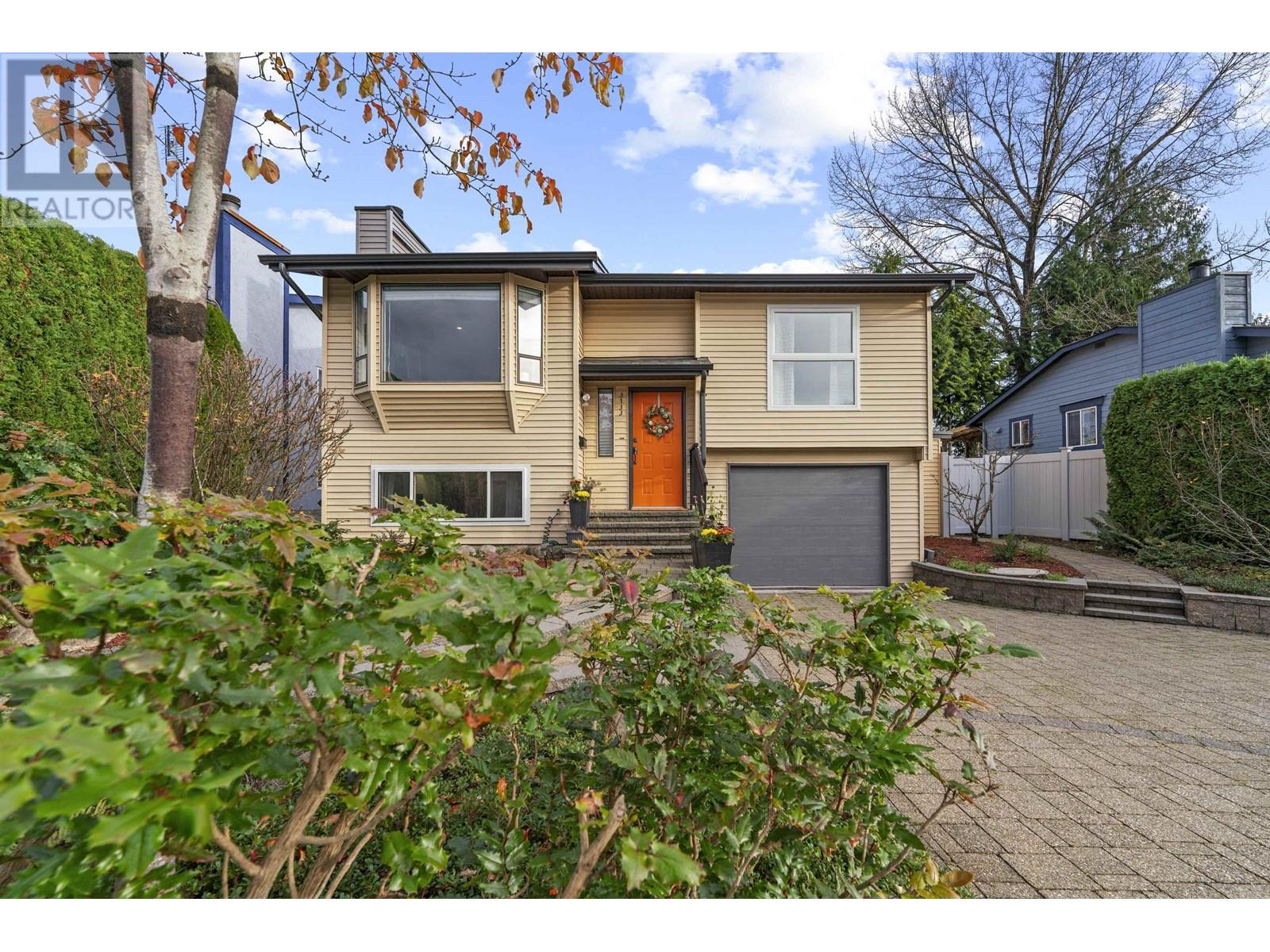 3133 Redonda Drive, Coquitlam, British Columbia  V3E 2A3 - Photo 1 - R2944530