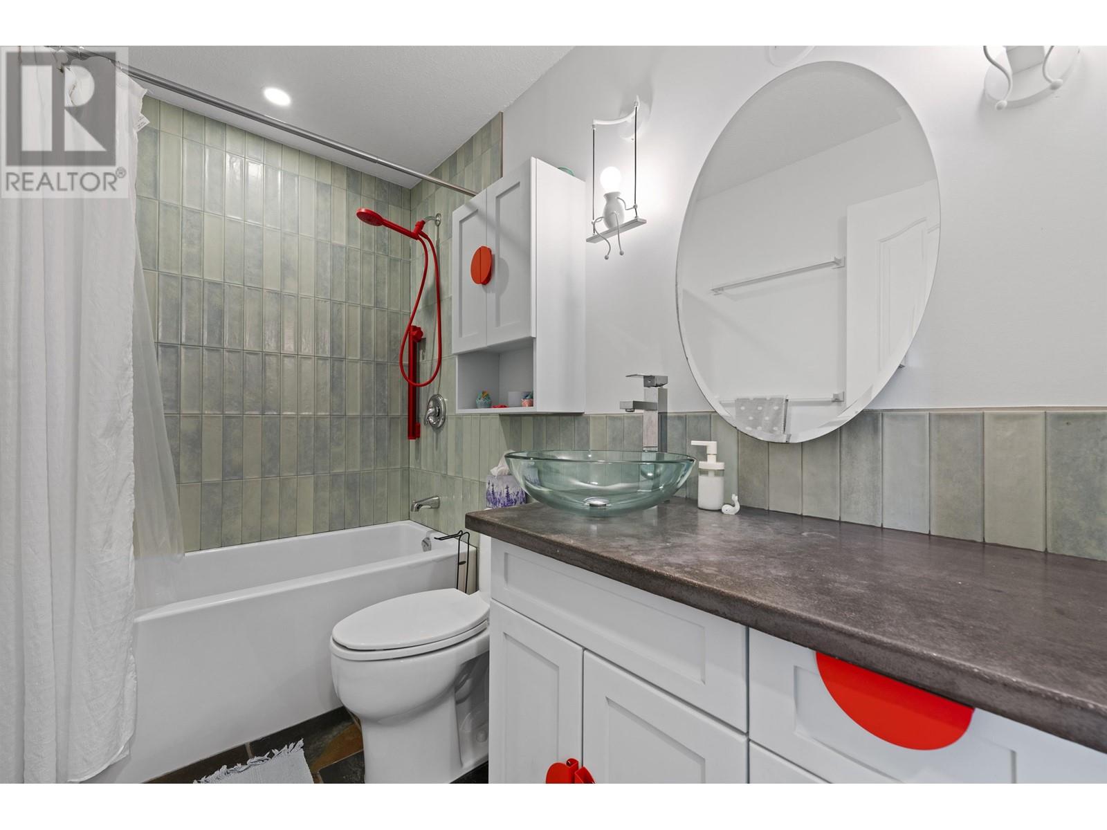 3133 Redonda Drive, Coquitlam, British Columbia  V3E 2A3 - Photo 18 - R2944530