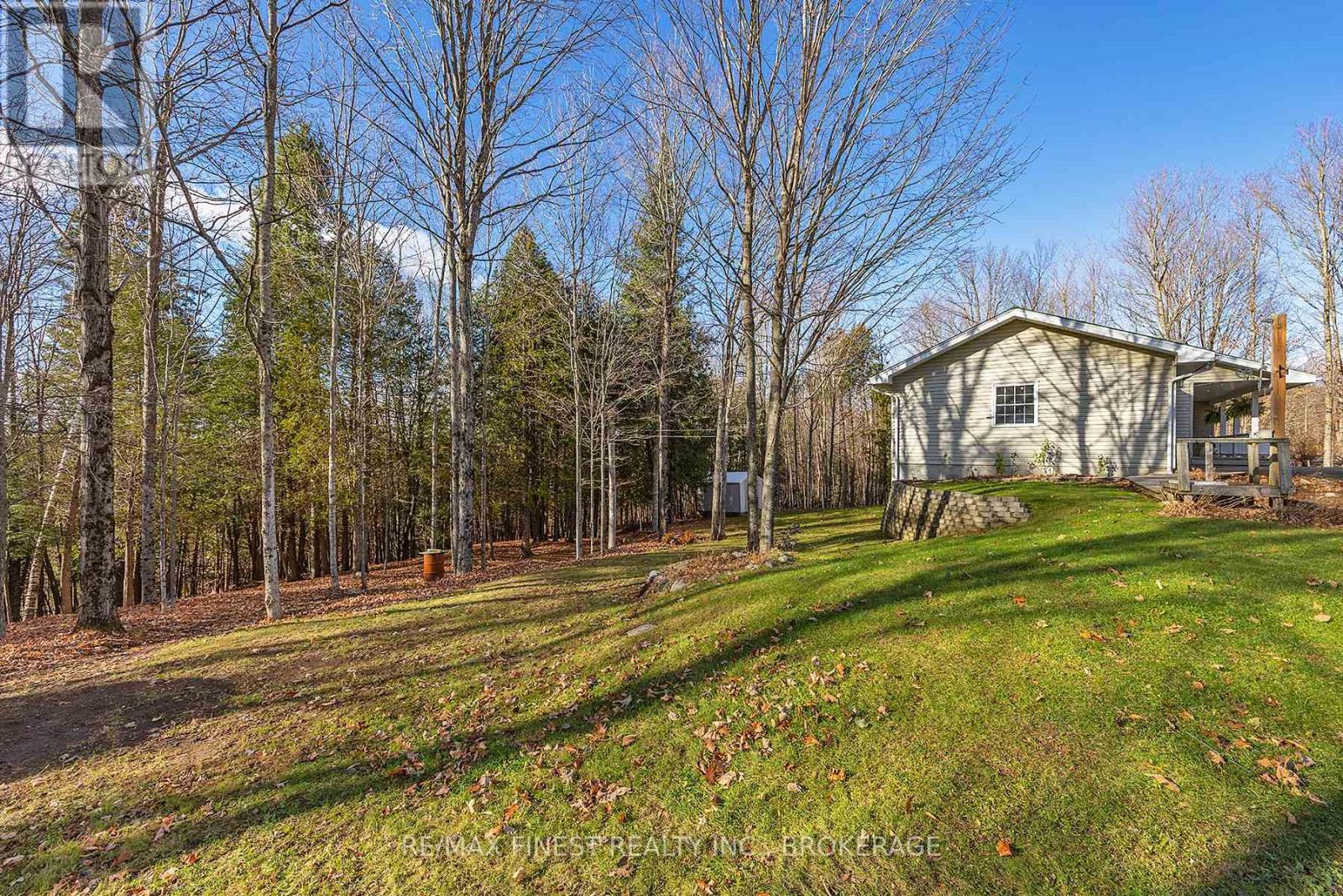 1107 Village Woods Drive, Central Frontenac, Ontario  K0H 2P0 - Photo 7 - X10426828