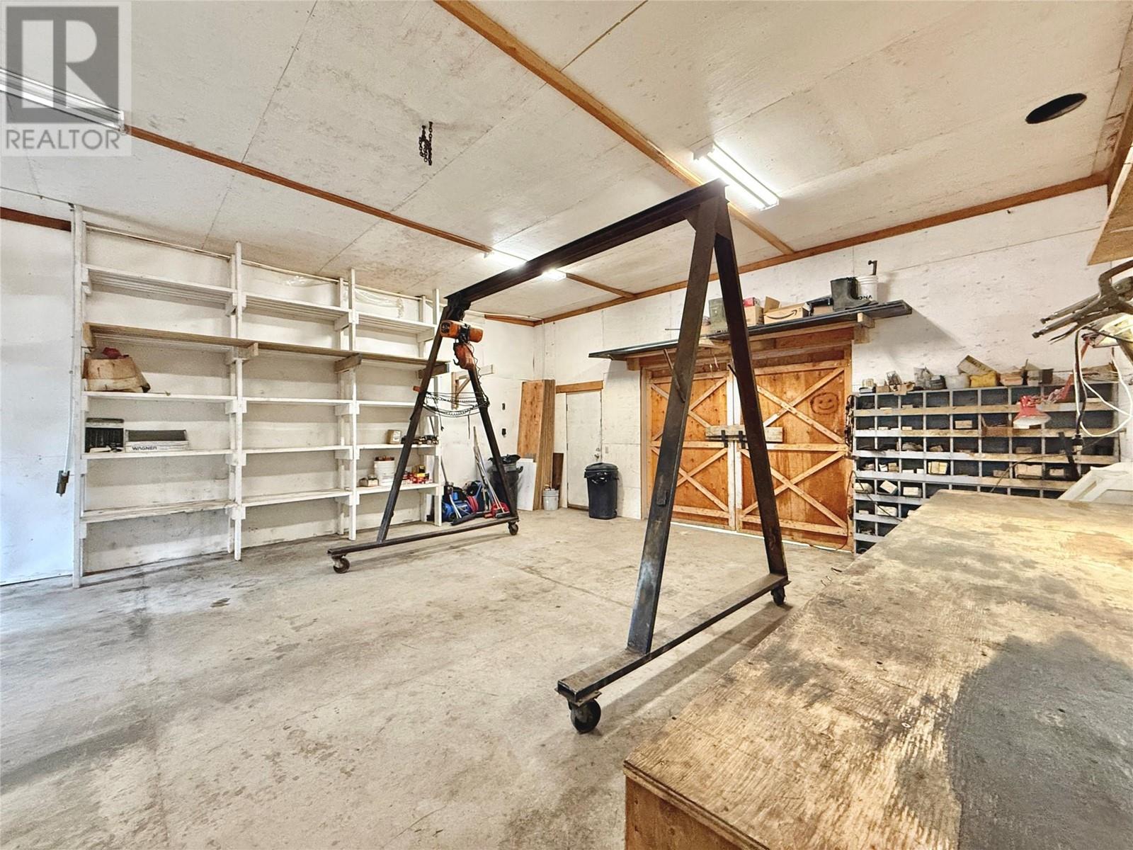 565 Clearwater Valley Road, Clearwater, British Columbia  V0E 1N1 - Photo 47 - 10328619