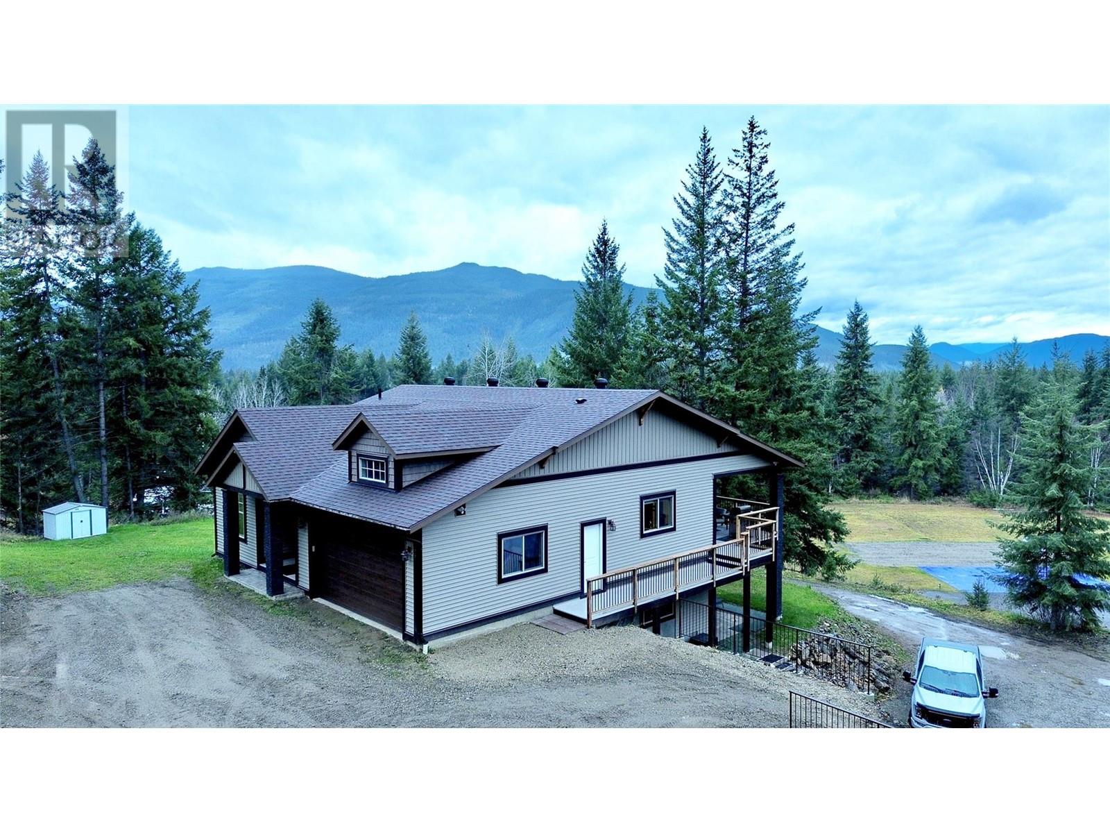 565 Clearwater Valley Road, Clearwater, British Columbia  V0E 1N1 - Photo 7 - 10328619