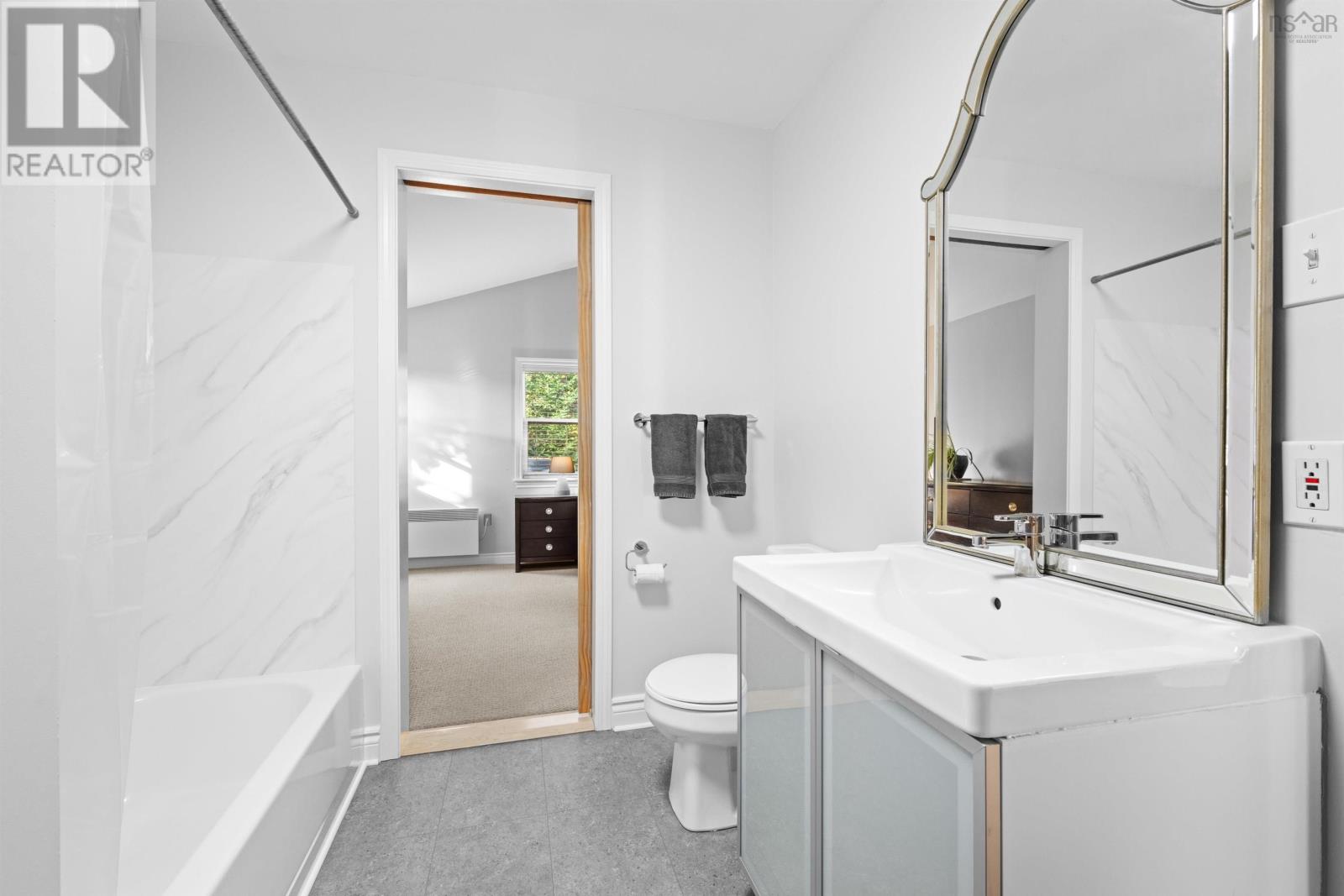 735 Terence Bay Road, Terence Bay, Nova Scotia  B3T 1X2 - Photo 39 - 202426738