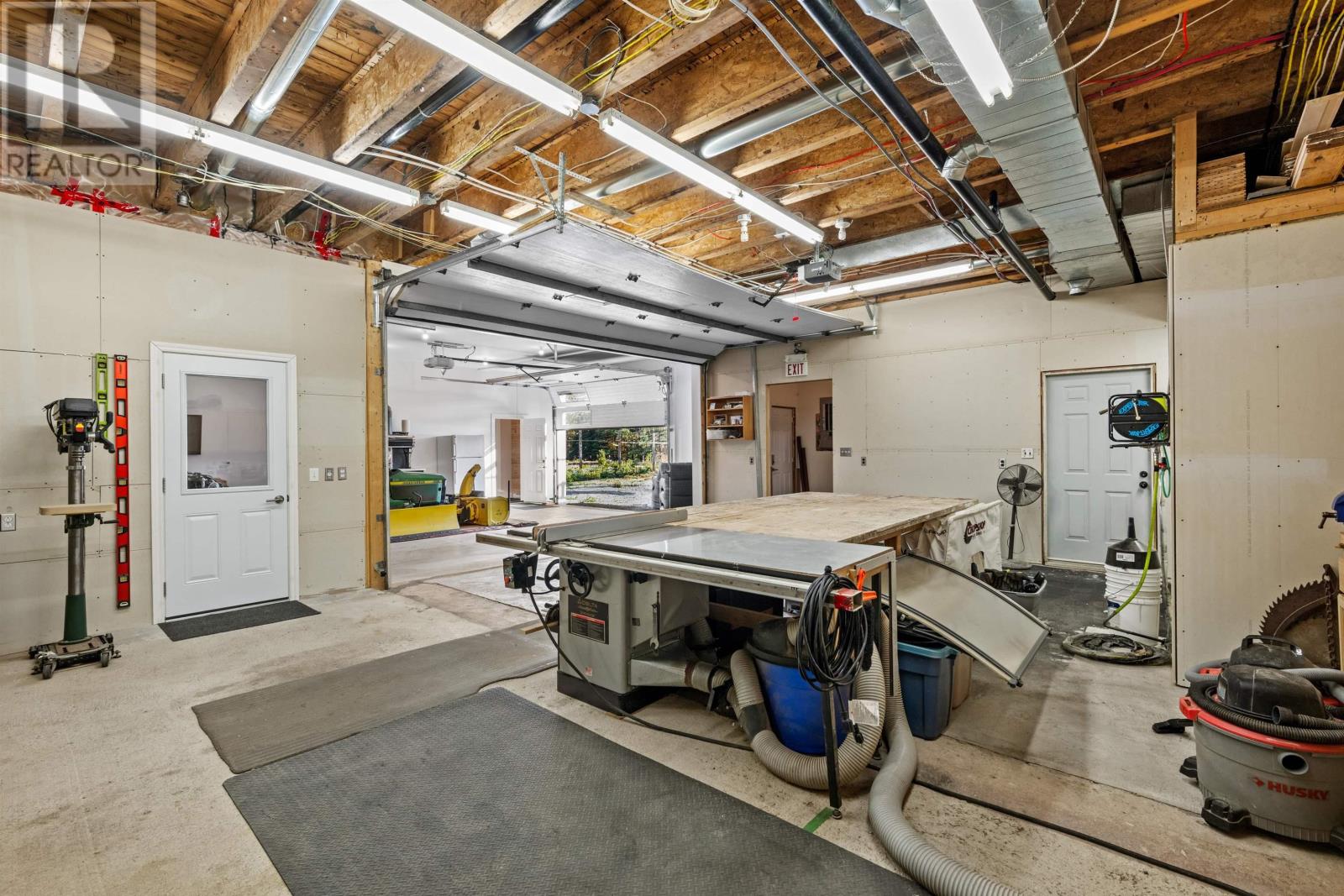 735 Terence Bay Road, Terence Bay, Nova Scotia  B3T 1X2 - Photo 7 - 202426738