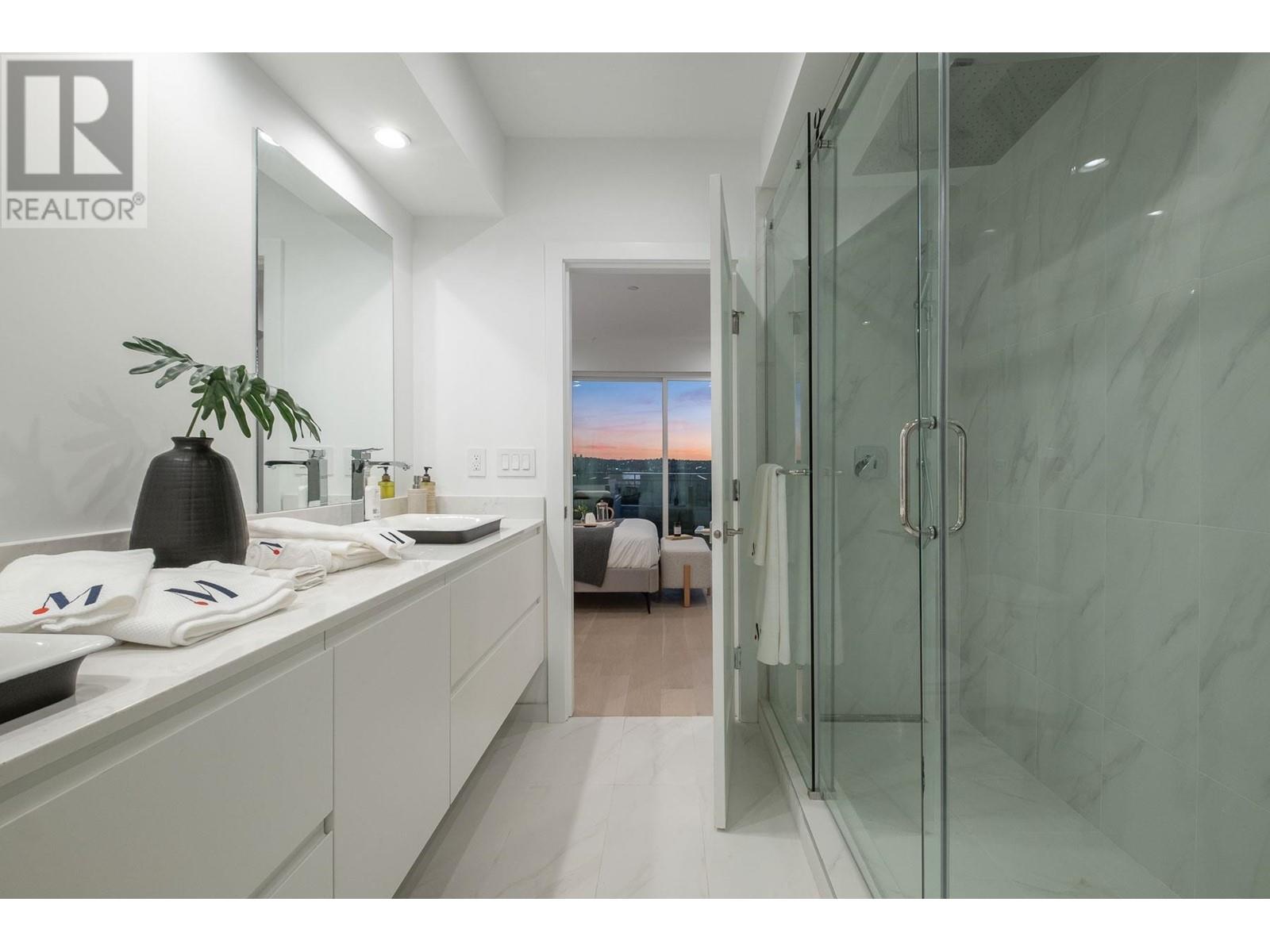 2 432 E 1st Street, North Vancouver, British Columbia  V7L 1B7 - Photo 10 - R2944789