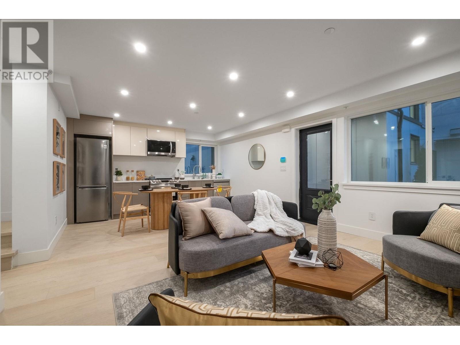 2 432 E 1st Street, North Vancouver, British Columbia  V7L 1B7 - Photo 16 - R2944789