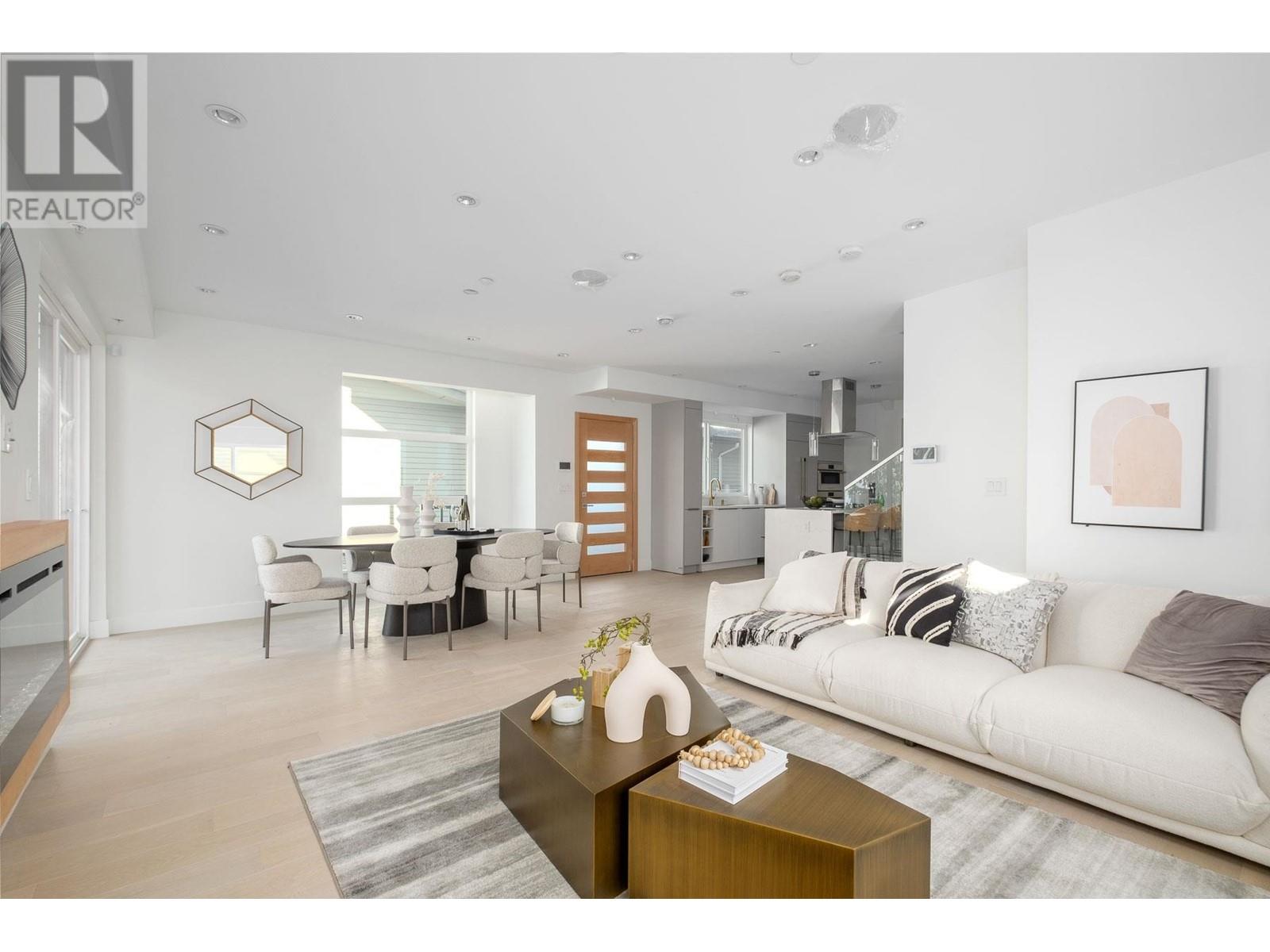 2 432 E 1st Street, North Vancouver, British Columbia  V7L 1B7 - Photo 24 - R2944789