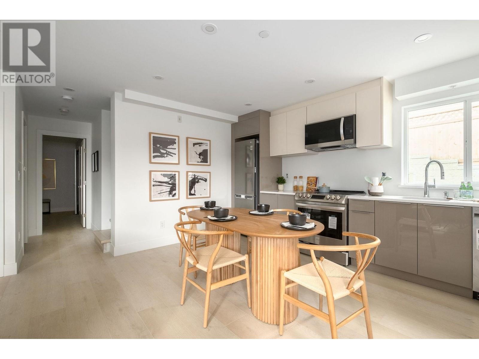 2 432 E 1st Street, North Vancouver, British Columbia  V7L 1B7 - Photo 32 - R2944789