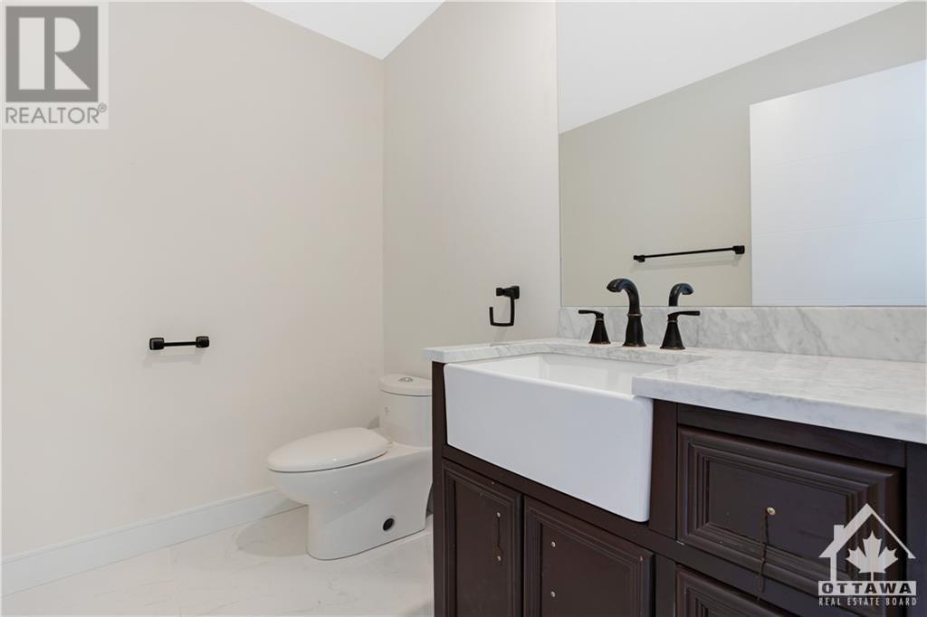 14 Thornton Avenue, Ottawa, Ontario  K1S 2R9 - Photo 13 - X10427145