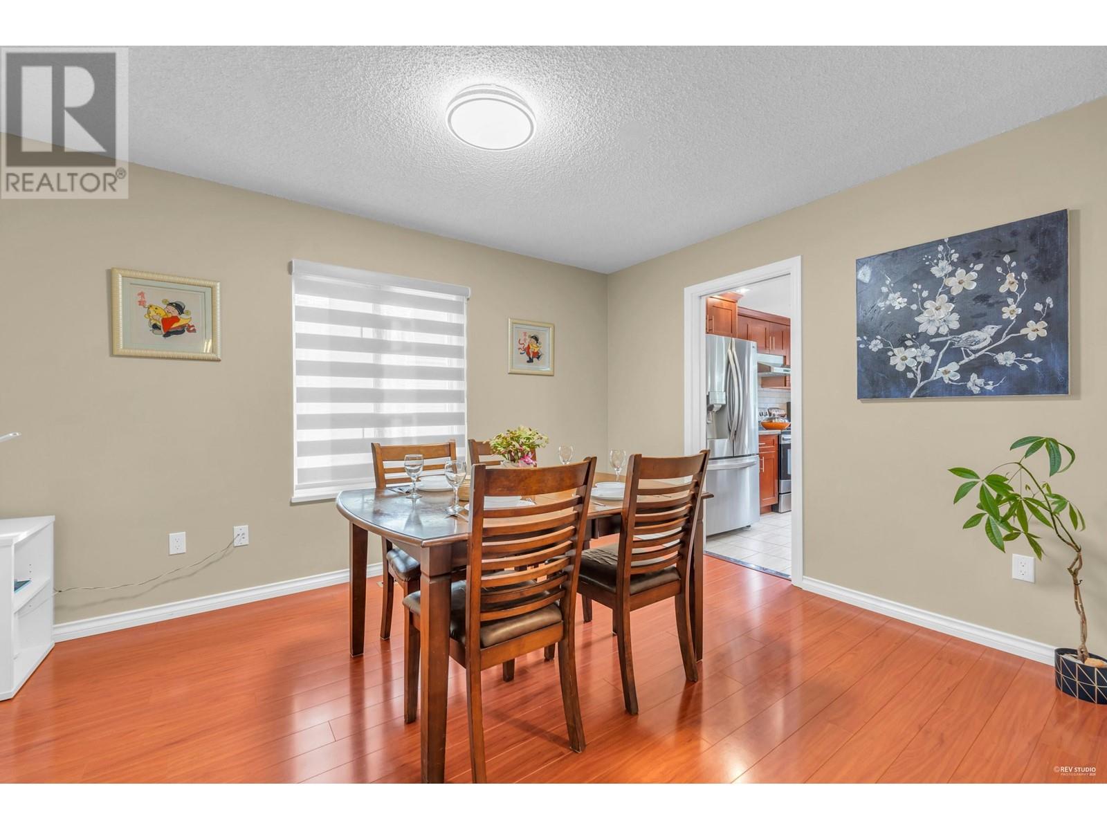 Listing Picture 16 of 39 : 8851 DOLPHIN COURT, Richmond / 烈治文 - 魯藝地產 Yvonne Lu Group - MLS Medallion Club Member