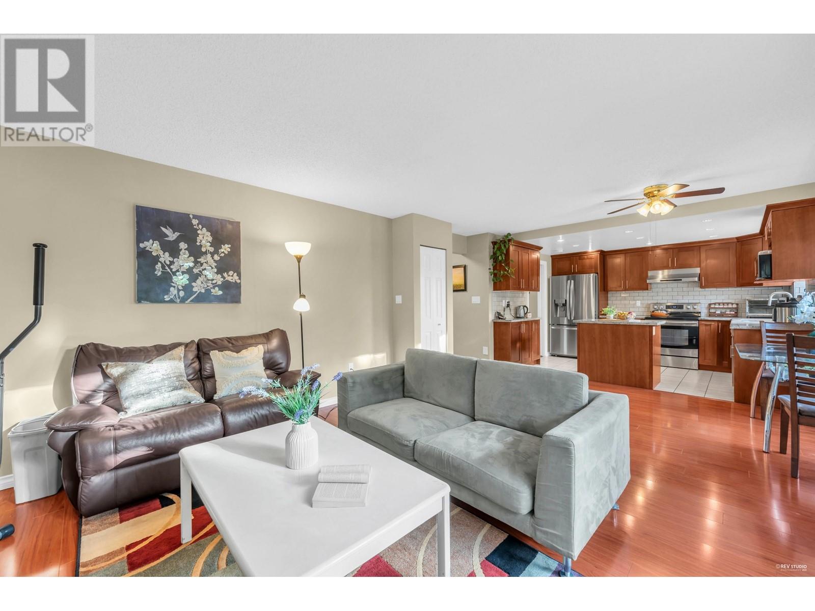 Listing Picture 17 of 39 : 8851 DOLPHIN COURT, Richmond / 烈治文 - 魯藝地產 Yvonne Lu Group - MLS Medallion Club Member