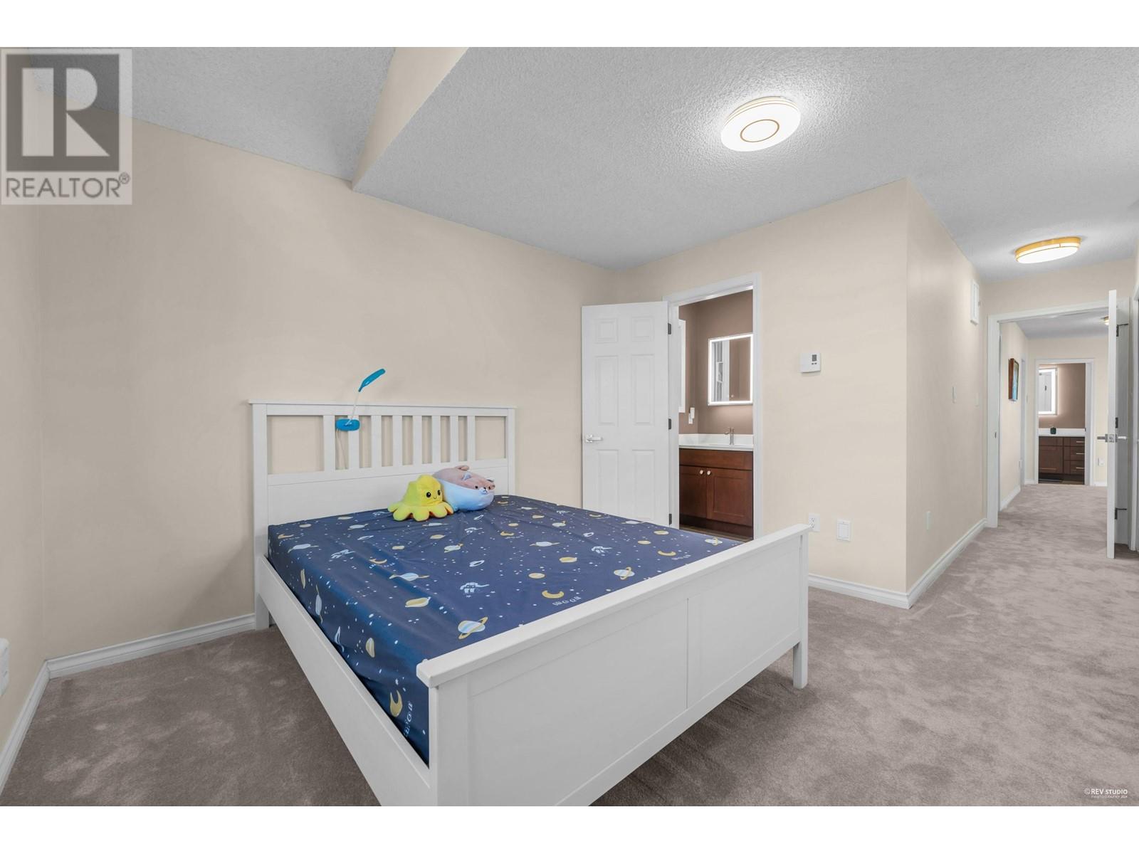 Listing Picture 26 of 39 : 8851 DOLPHIN COURT, Richmond / 烈治文 - 魯藝地產 Yvonne Lu Group - MLS Medallion Club Member