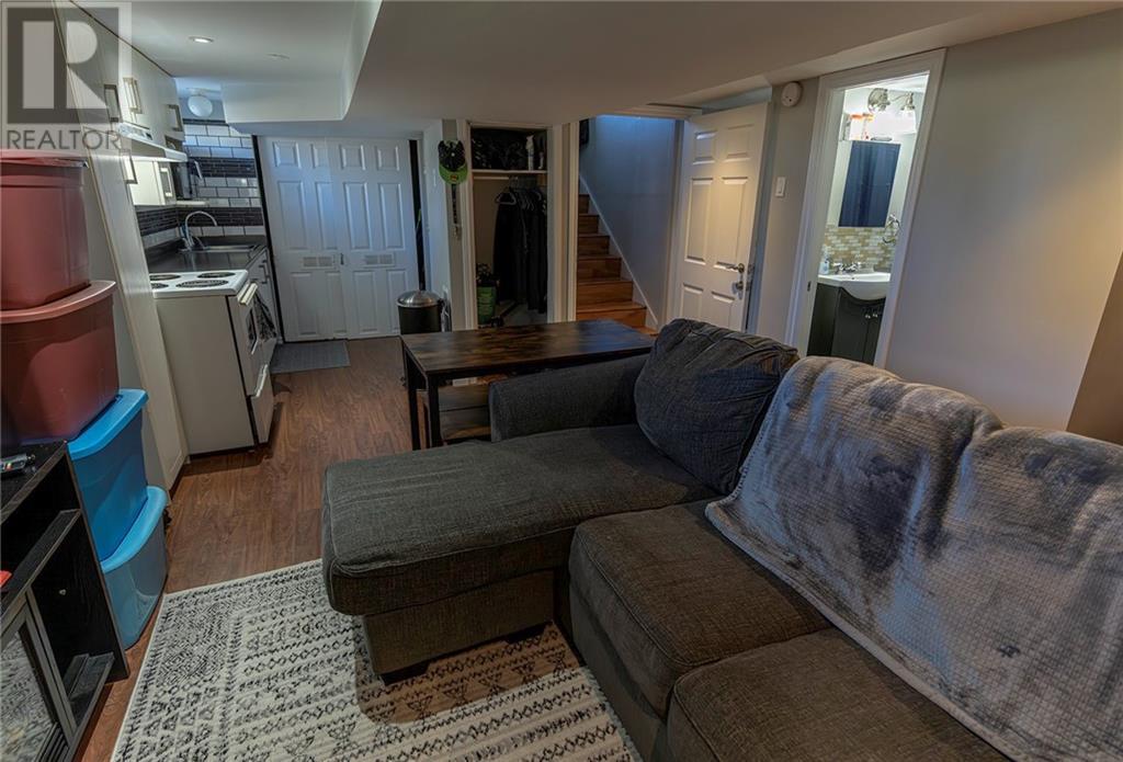 671 Gordon Street, Pembroke, Ontario  K8A 6J7 - Photo 11 - 1417739