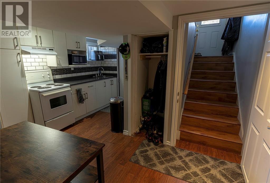 671 Gordon Street, Pembroke, Ontario  K8A 6J7 - Photo 7 - 1417739