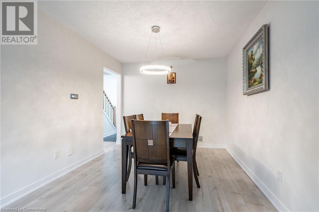 384 Limeridge Road E Unit# 11, Hamilton, Ontario  L9A 2S7 - Photo 23 - 40678297