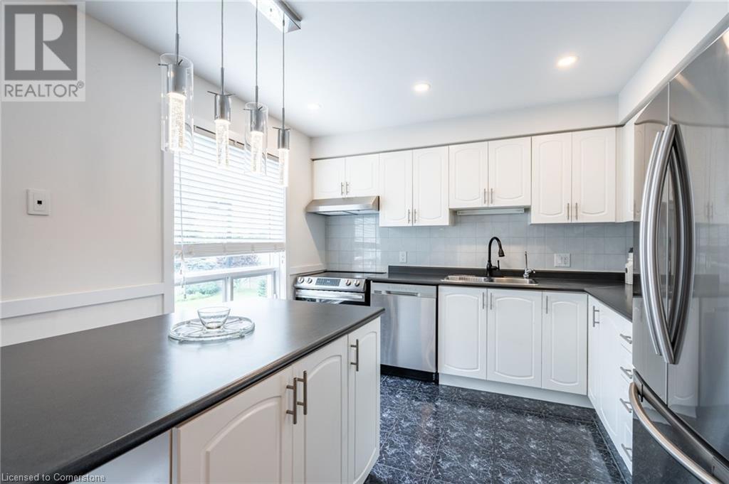 384 Limeridge Road E Unit# 11, Hamilton, Ontario  L9A 2S7 - Photo 28 - 40678297