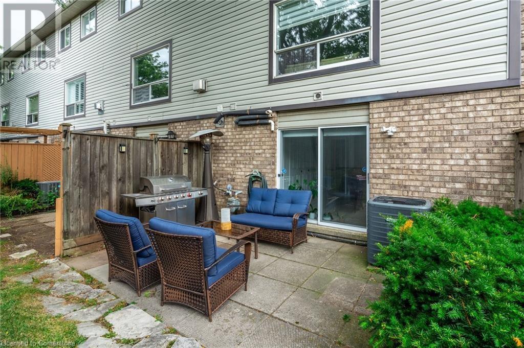 384 Limeridge Road E Unit# 11, Hamilton, Ontario  L9A 2S7 - Photo 48 - 40678297