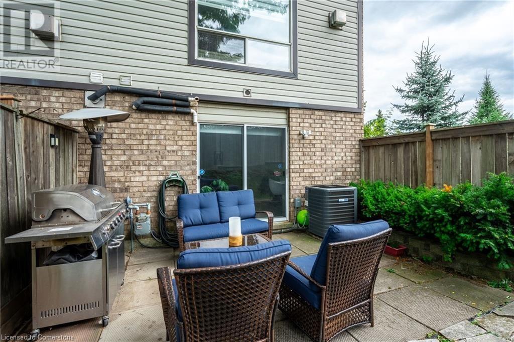 384 Limeridge Road E Unit# 11, Hamilton, Ontario  L9A 2S7 - Photo 49 - 40678297