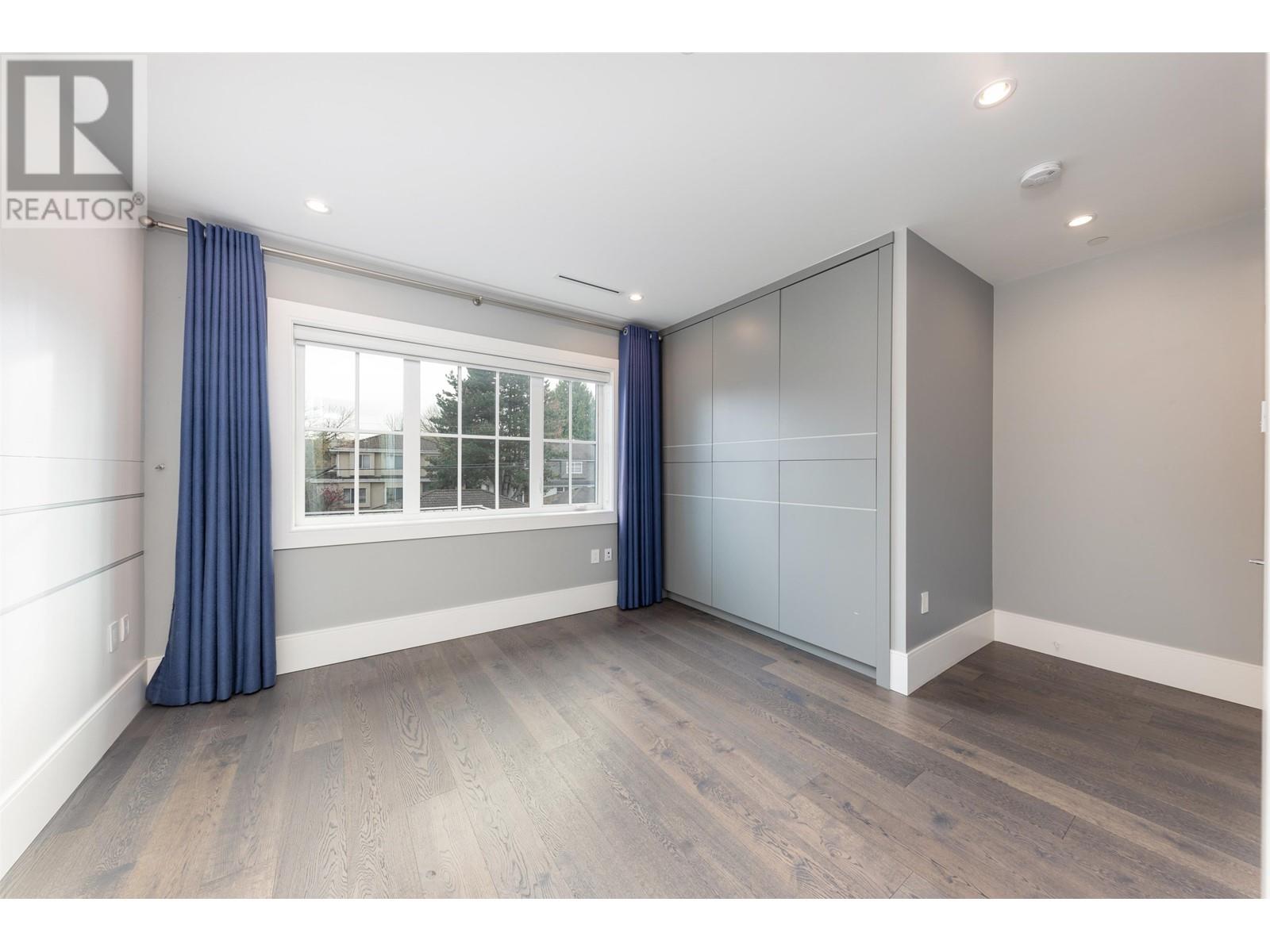 Listing Picture 29 of 40 : 2638 W 22ND AVENUE, Vancouver / 溫哥華 - 魯藝地產 Yvonne Lu Group - MLS Medallion Club Member