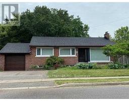 8 MARLBOROUGH ROAD, guelph (exhibition park), Ontario