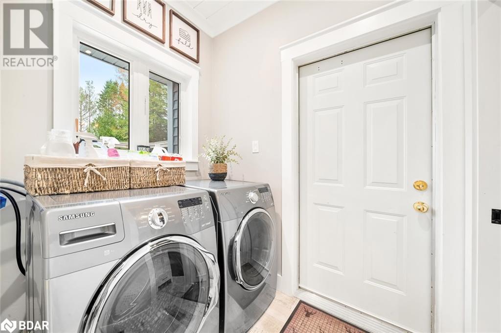 8 Crystalwood Lane, Midhurst, Ontario  L0L 1X0 - Photo 8 - 40678073