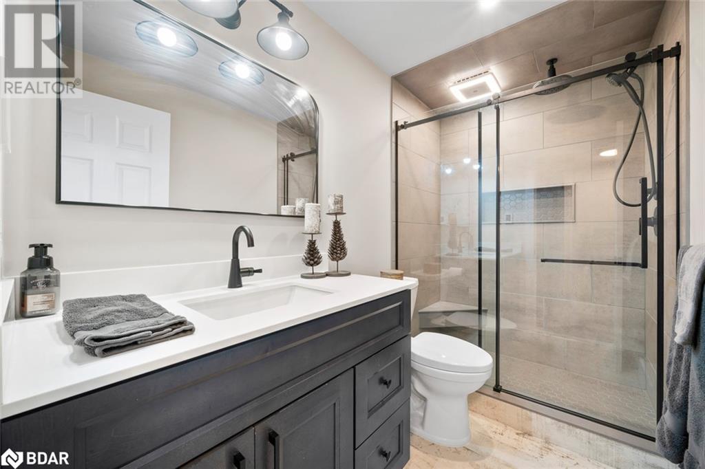 8 Crystalwood Lane, Midhurst, Ontario  L0L 1X0 - Photo 33 - 40678073