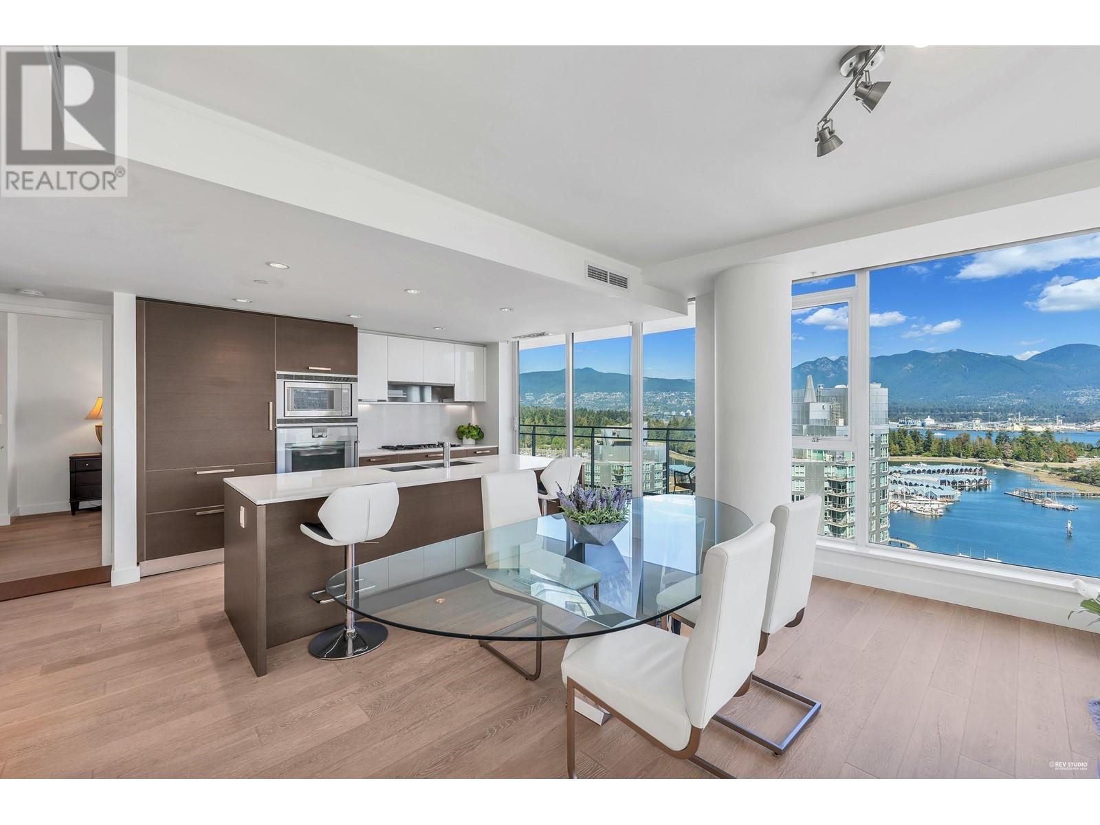 Listing Picture 7 of 40 : 2302 1499 W PENDER STREET, Vancouver / 溫哥華 - 魯藝地產 Yvonne Lu Group - MLS Medallion Club Member