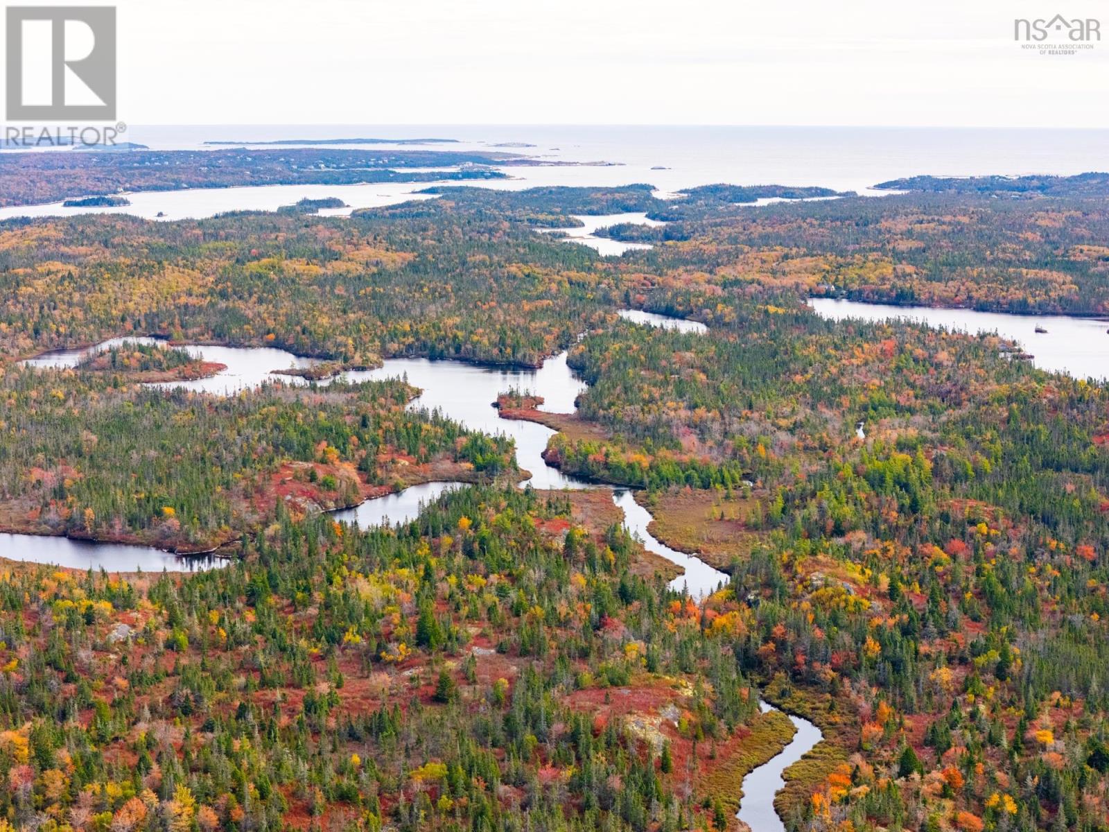 Big Lake Drive, Big Lake, Nova Scotia  B3Z 3X6 - Photo 21 - 202426756