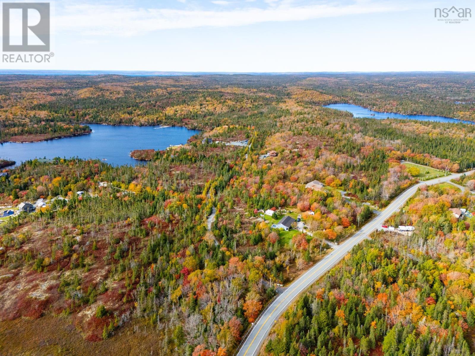 Big Lake Drive, Big Lake, Nova Scotia  B3Z 3X6 - Photo 27 - 202426756