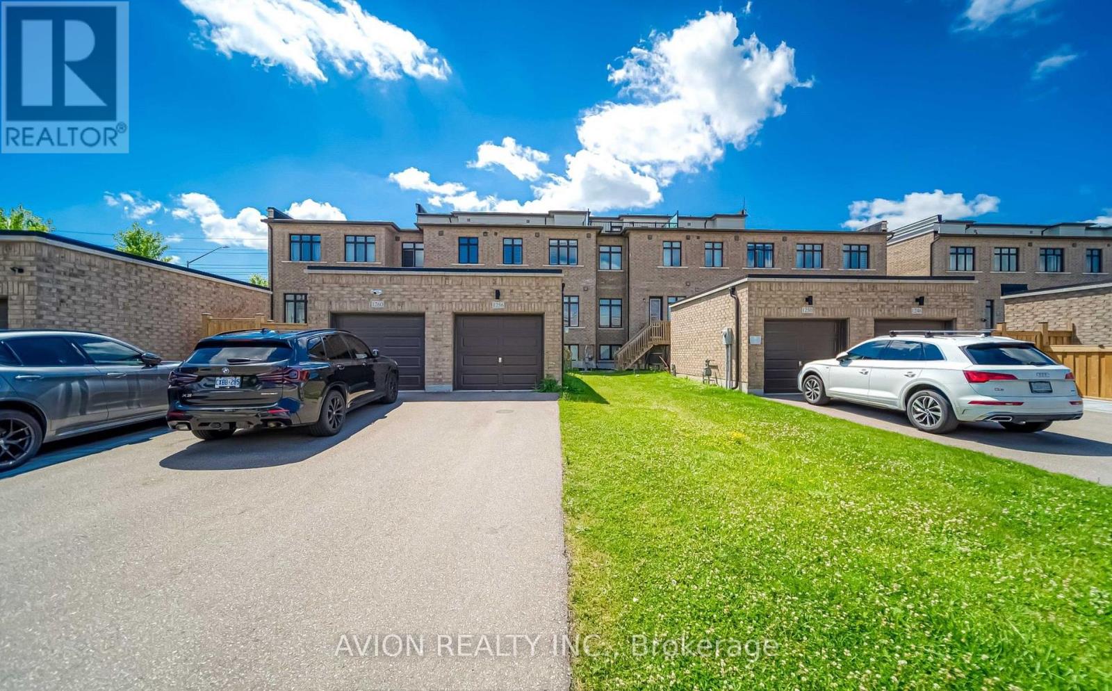 1256 WELLINGTON STREET E, Aurora, Ontario