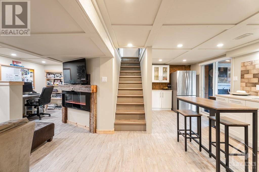 529 Main Street, Merrickville-Wolford, Ontario K0G 1N0 - Photo 13 - X10442450