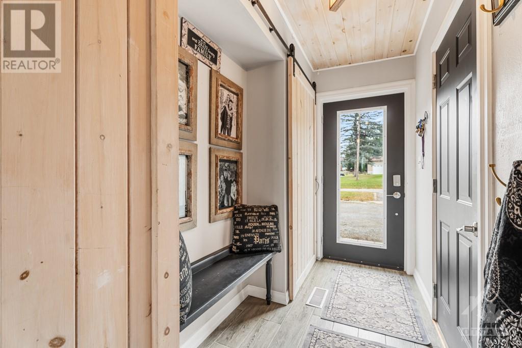 529 Main Street, Merrickville-Wolford, Ontario K0G 1N0 - Photo 5 - X10442450