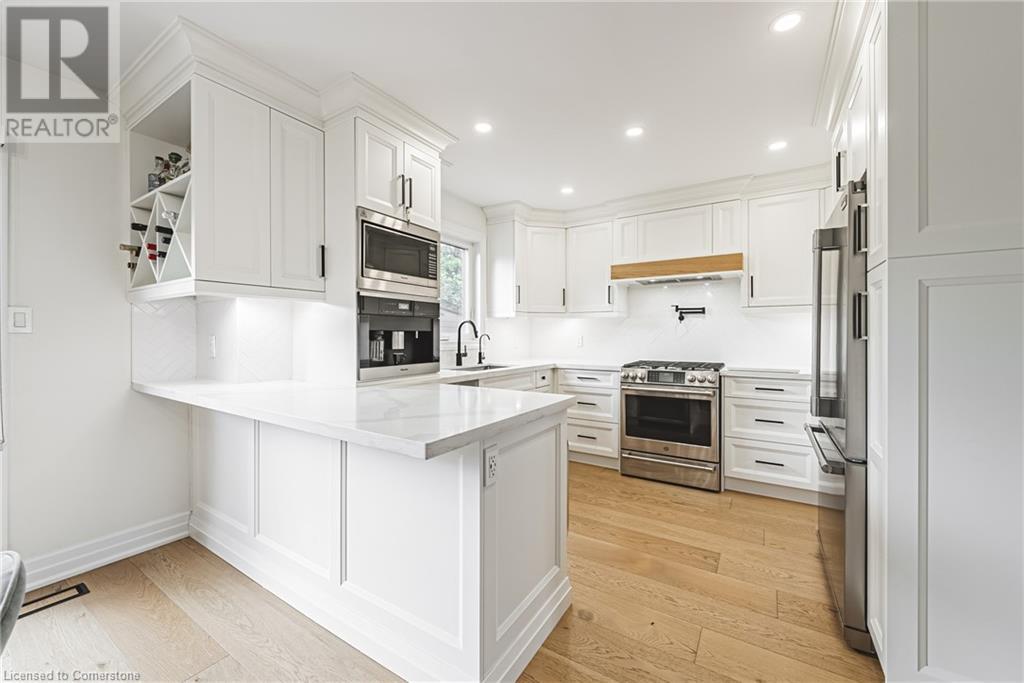 14 Dolphin Place, Hamilton, Ontario  L9A 5J2 - Photo 9 - 40660295